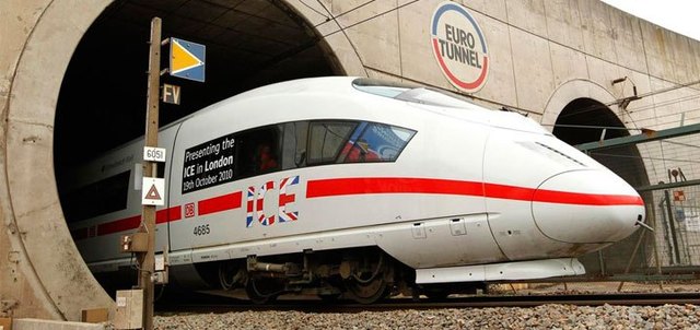 Eurotúnel: La conexión ferroviaria entre Francia y Reino Unido a través del Canal de la Mancha