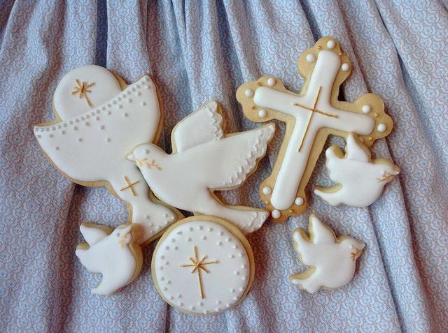 Recibe su Primera Comunión