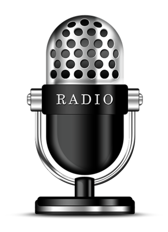 Bulova produce el primer spot comercial para radio.