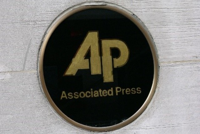 Se crea primer agencia de noticias Associated Press (AP) en E. U.