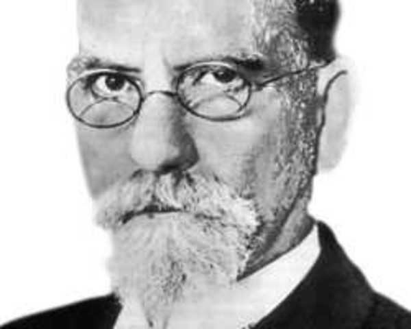 EDMUND HUSSERL