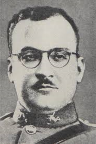 El Gobernador de Veracruz, Agustin Millán promulga la Ley de asociaciones de profesionales