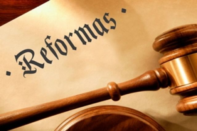 Se aprueba reforma.