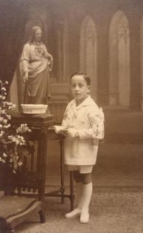 Su primera comunión