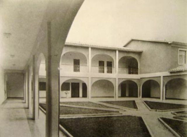 Ingresa al colegio jesuita en caen