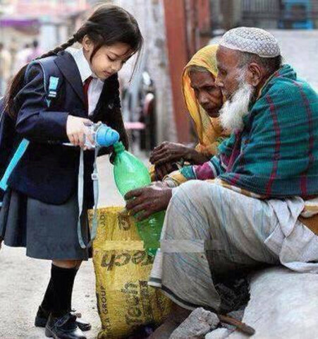 De la Caridad a la Solidaridad