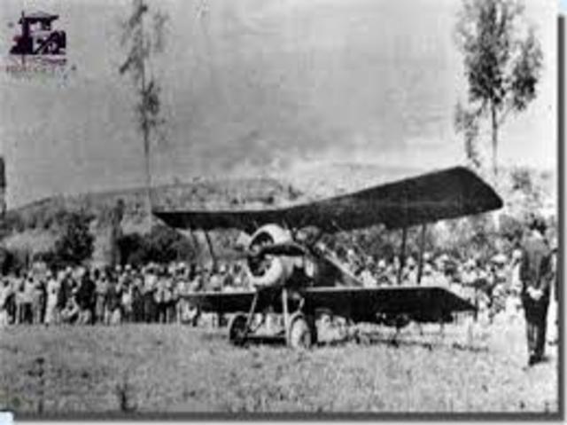 Primera vez Colombianos aprecian de cerca una aeronave