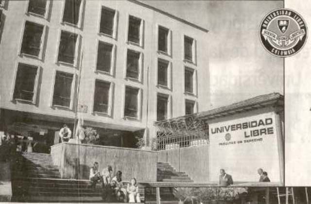 Inicia a funcionar la universidad