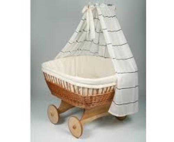 Nació en Ri, Normandia, en un hogar cristiano