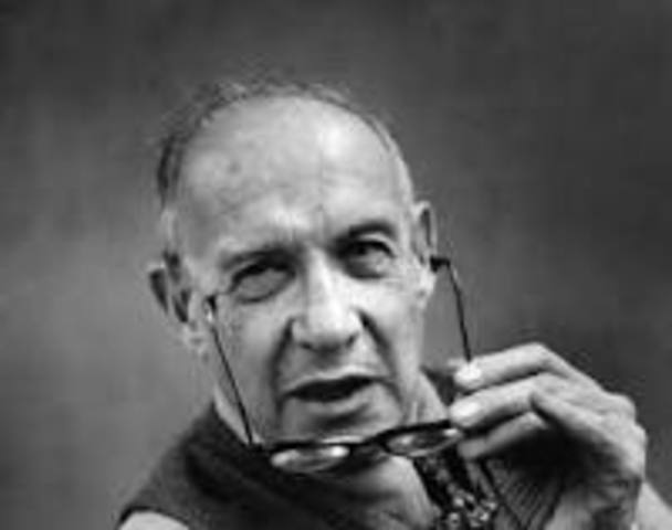 PETER DRUCKER Peter Ferdinand Drucker fue un abogado y tratadista austriaco, considerado el mayor filósofo de la administración del siglo XX. Fue autor de más de 35 libros, y sus ideas fueron decisivas en la creación de la Corporación Moderna