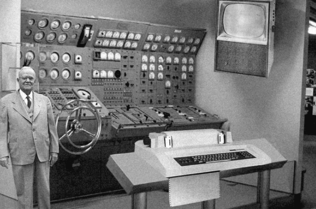 Primera computadora digital electrónica