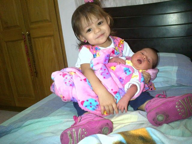 Conoce a Tu Hermanita