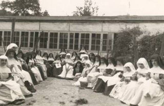 Fundación de comunidad de mujeres