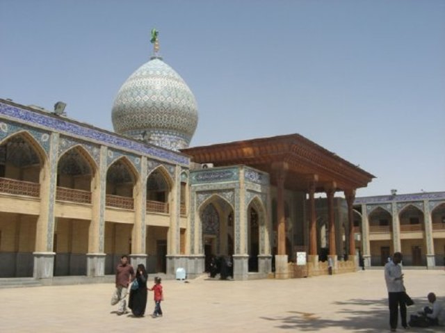 Plaza Chahar Cheragh