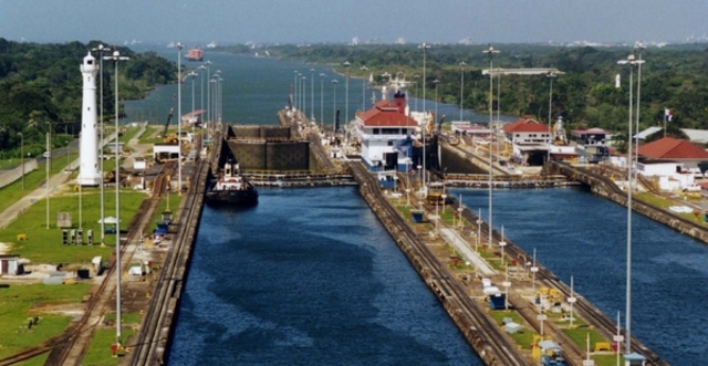 Reversión del canal de Panamá
