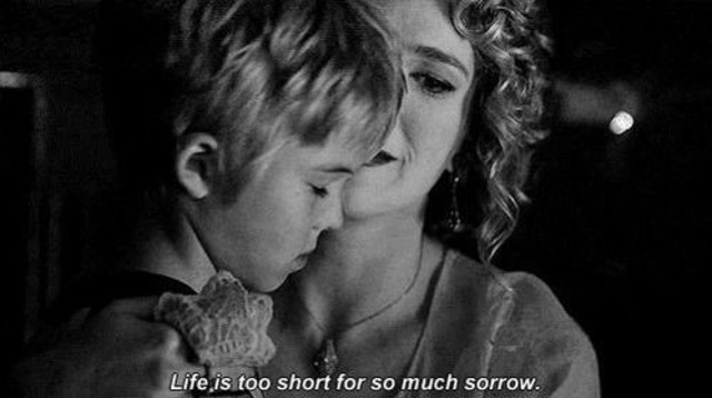 Tate encontra Nora e é atacado por Thaddeus