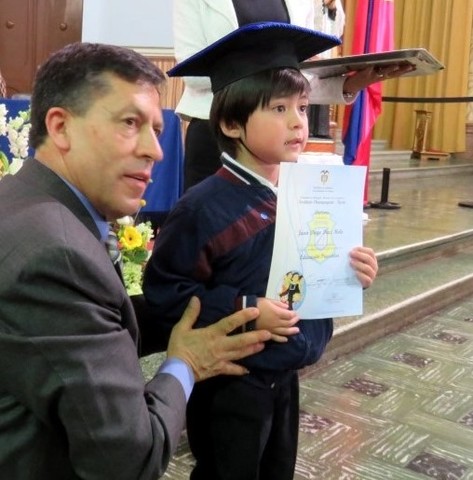 MI GRADUACION DE QUINTO