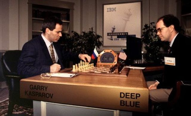 Deep Blue derrota a Garry Kasparov