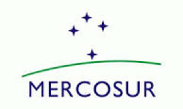Entra en vigor el Mercosur.