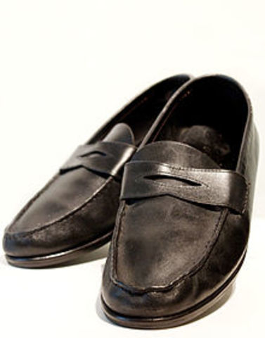 LA CREACIÓN DE LOS ZAPATOS