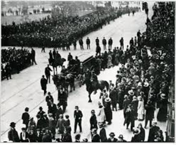 FREUD MUERE EN LODRES