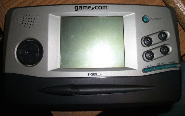 Tiger Electronics Game.comz