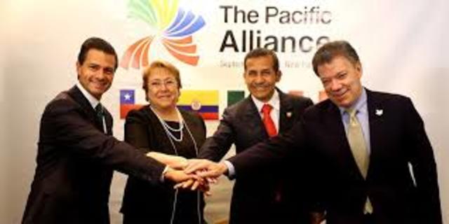 Cali, Colombia. VII Cumbre de la Alianza. Los Ministros de Relaciones Exteriores de los países miembros suscribieron el “Acuerdo para el establecimiento del Fondo de Cooperación de la Alianza del Pacífico”.