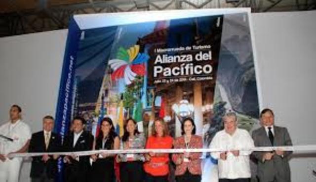 Cali, Colombia. Primera macrorrueda de Negocios de la AP, dejando negocios cerrados por USD 3.800 millones.