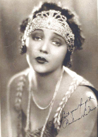 CONQUISTAR MÁS PÚBLICO