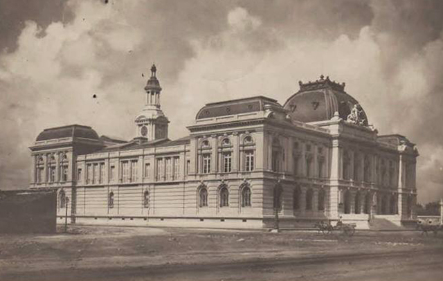 Estudios universitarios