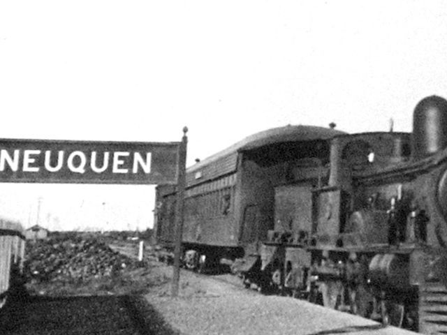 El ferrocarril llega a la estación Neuquen