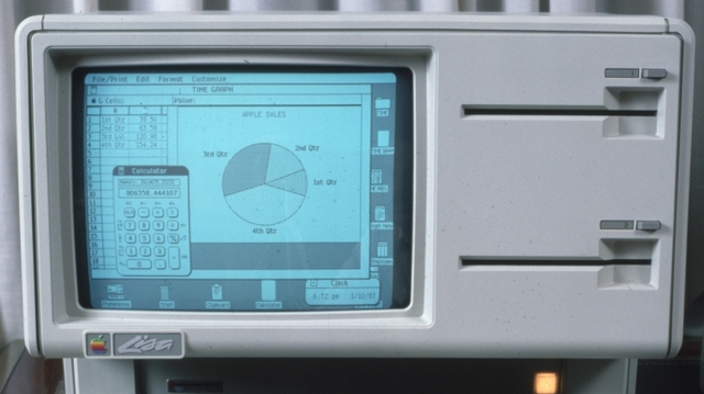 Apple’s Lisa is the first personal computer with a GUI
