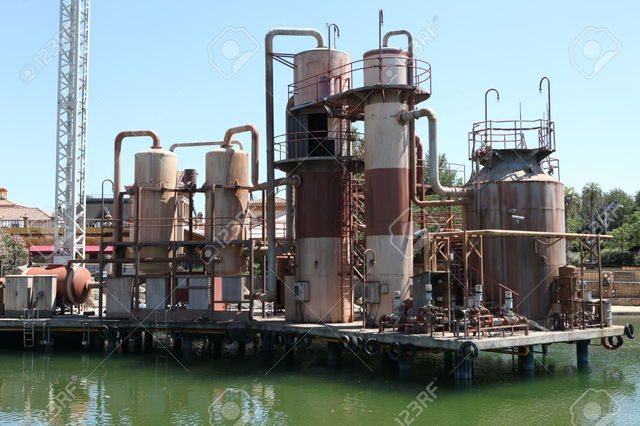 inicia la era de la petroquímica