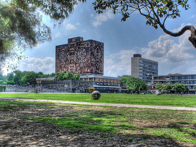 la UNAM se traslada a cd universitaria