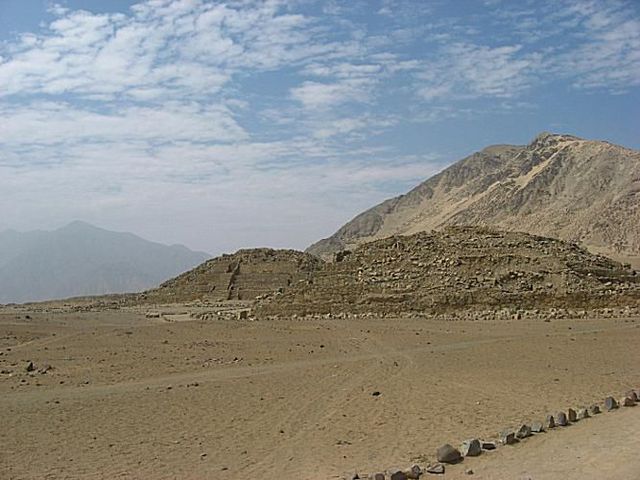 Caral Supe Civilization (3000 - 2500 BC)