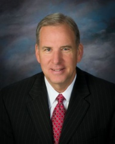 Vern Henshaw becomes Superintendent