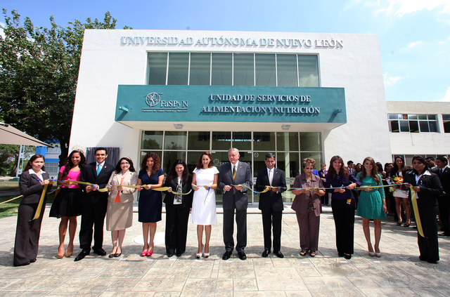 Nace la licenciatura en nutrición