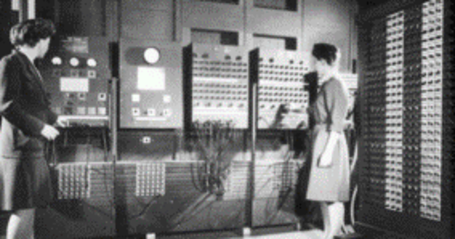 Se construye el ENIAC