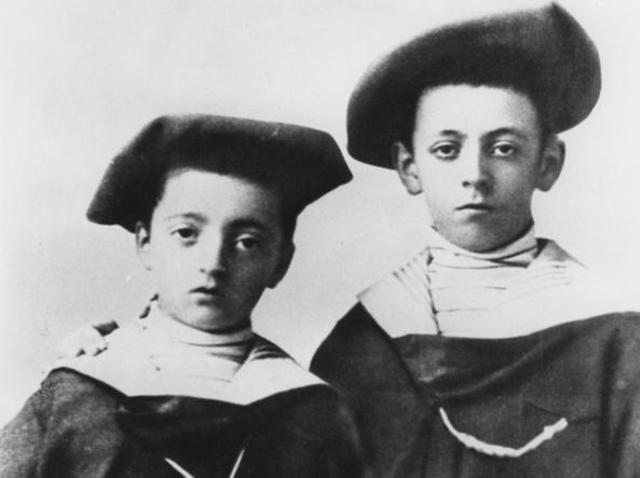 LA NASCITA DI UN MITO