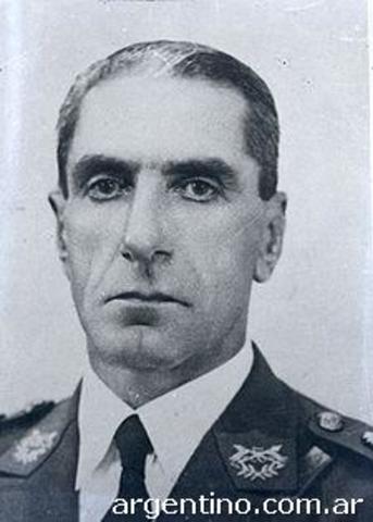 Asume el General Eduardo Lonardi