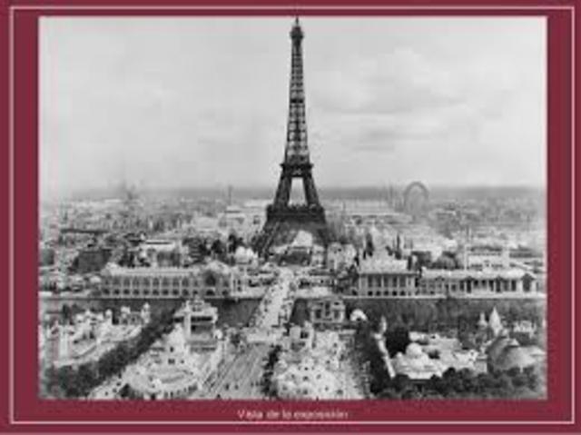 la presenta en la Exposición Mundial