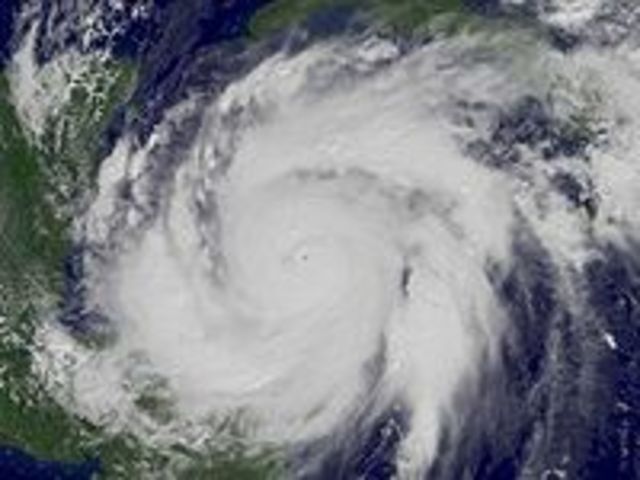 Huracán Wilma, Cancún