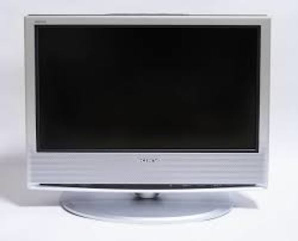 TELEVISOR MODERNO