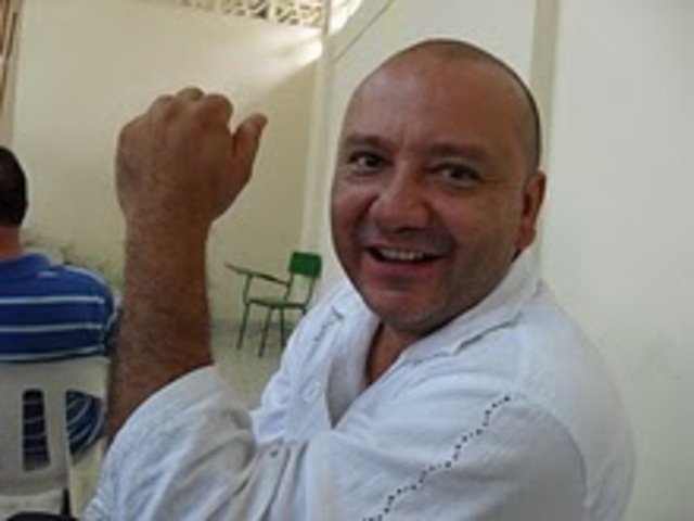 INGRESA DOCENTO JUAN JOSE CARVAJAL