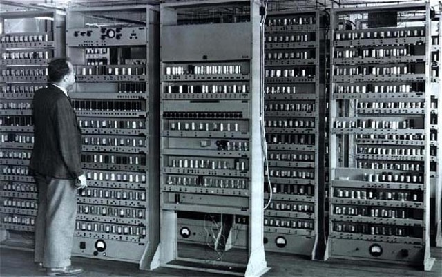 Large electronic computers