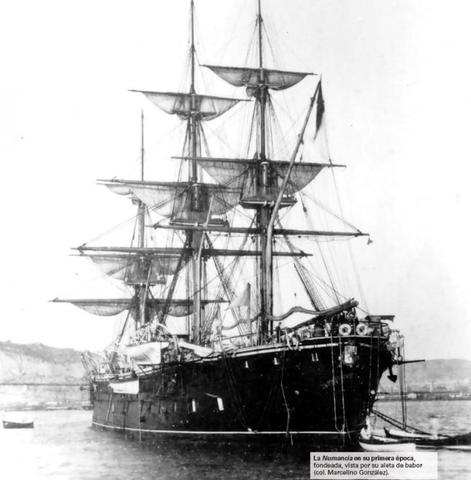 Primer acorazado alrededor del mundo