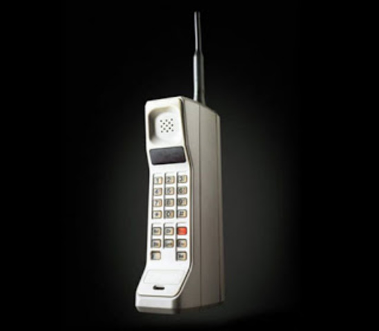 Primera llamada de un teléfono móvil