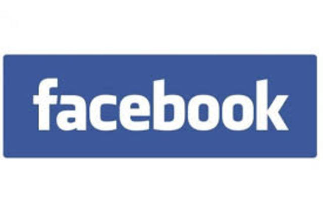 Se crea la red social mas famosa del mundo Facebook