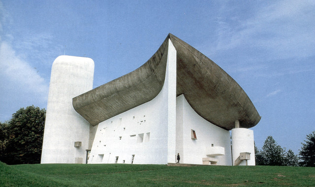 iglesia de la ronchamp - le corbusier