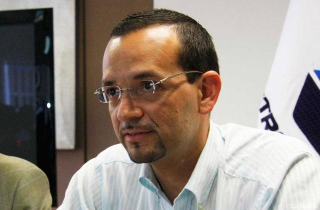 Luís Cortazar es nombrado Gerente de Petroecuador